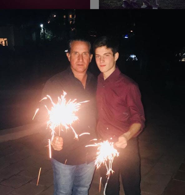 También considera que es distinto porque ahora tiene otra pareja: “Aparte, Ximena no pertenece al medio, y en mi matrimonio pasado sucedieron otras cosas, entonces sí cambia todo pero por las circunstancias, no por la paternidad”.
<br>