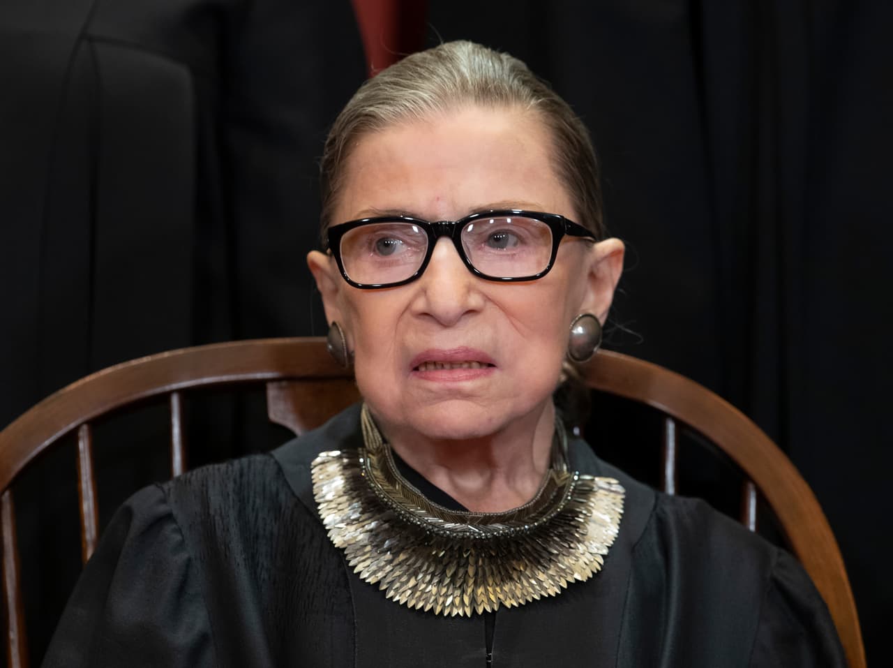 La jueza Ruth Bader Ginsburg fue sometida a una cirugía de cáncer de pulmón