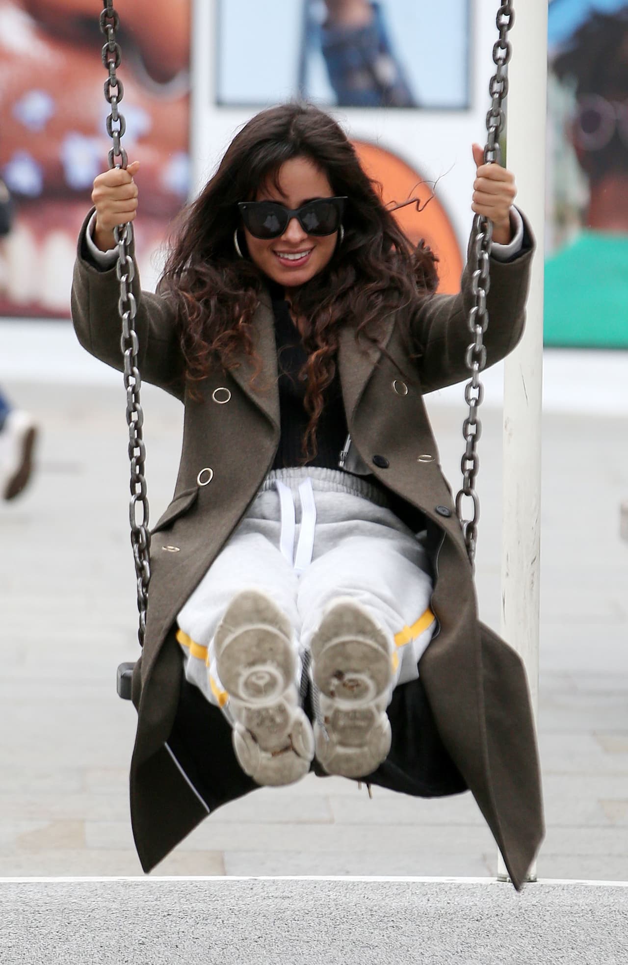 Sin embargo, no confirmó que exista un romance oficial entre ellos.