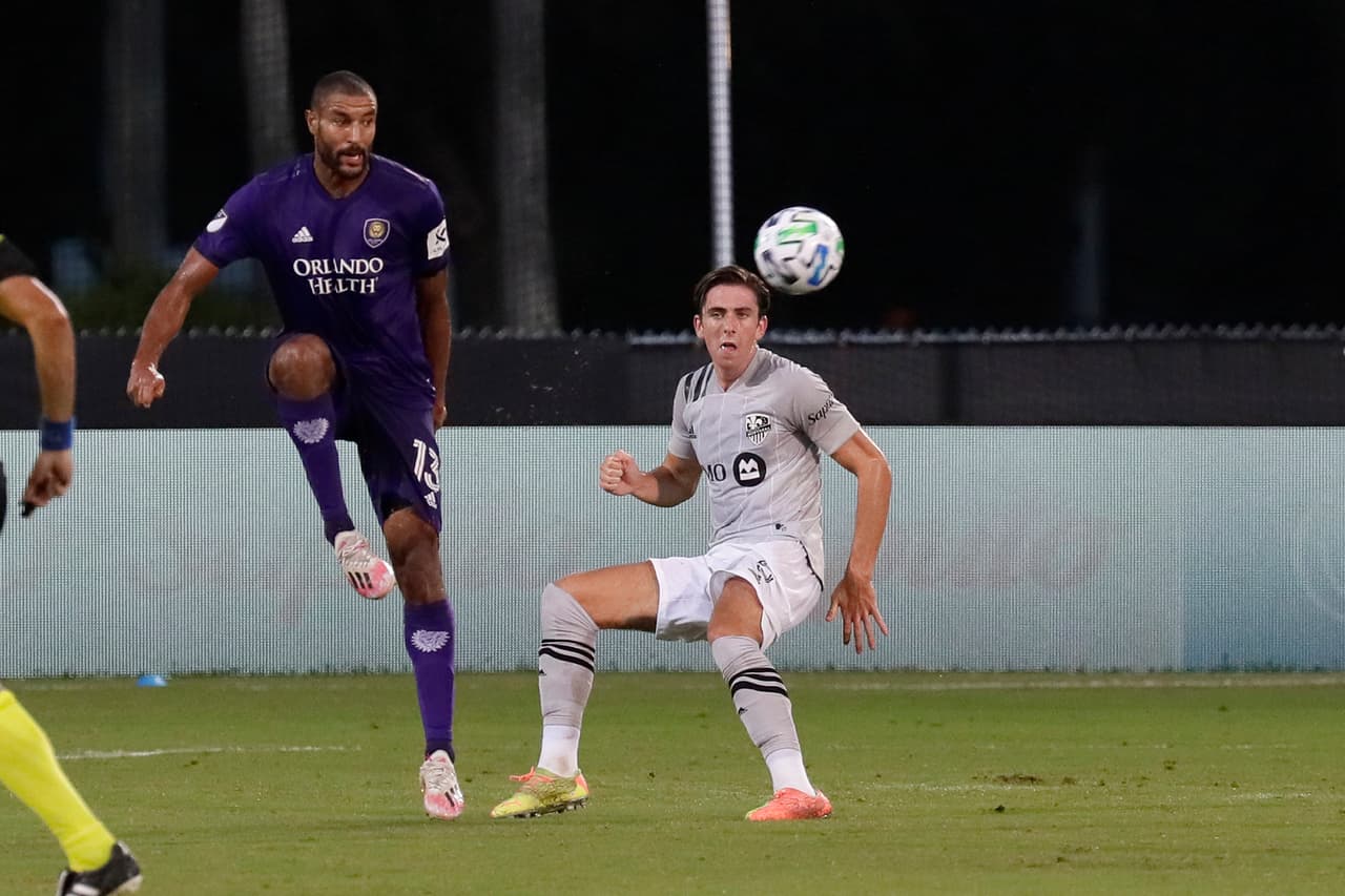 Montreal Impact cayó por la mínima y los de Orlando se instalan en la siguiente ronda del MLS is Back. | Tesho Akindele (60’) marcó el solitario gol del encuentro que envío a casa al conjunto de Montreal Impact.