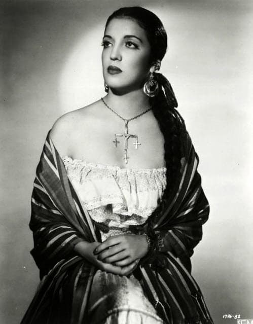 <b>María Cristina Estela Marcela Jurado García</b> nació en la Ciudad de México el 16 de enero de 1924.