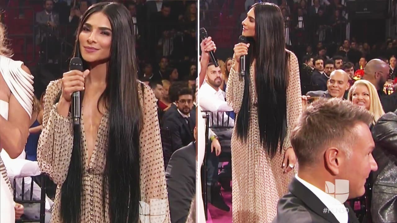 Este traje de Alejandra Espinoza que usó durante la transmisión de Premio Lo Nuestro también se sumó a esta tendencia.