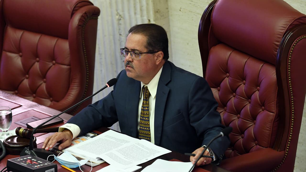 Proyecto de ley de Dalmau busca evitar actos político-partidistas en gabinete y agencias