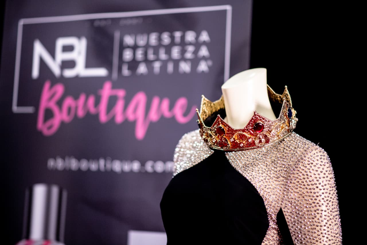 Durante la audición pudieron conocer la nueva 
<b>NBL Boutique</b>, que tendrá a la venta productos de marca para el cuidado de la piel, el perfume de NBL y artículos de peluquería.