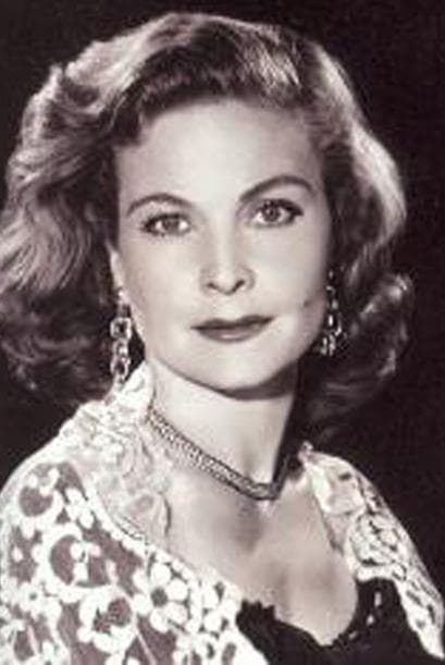 La actriz española Pituka de Foronda también utilizó a los hombres y enamoró con su belleza en otro remake de "Teresa" llamado "El Cuarto Mandamiento" en 1967.