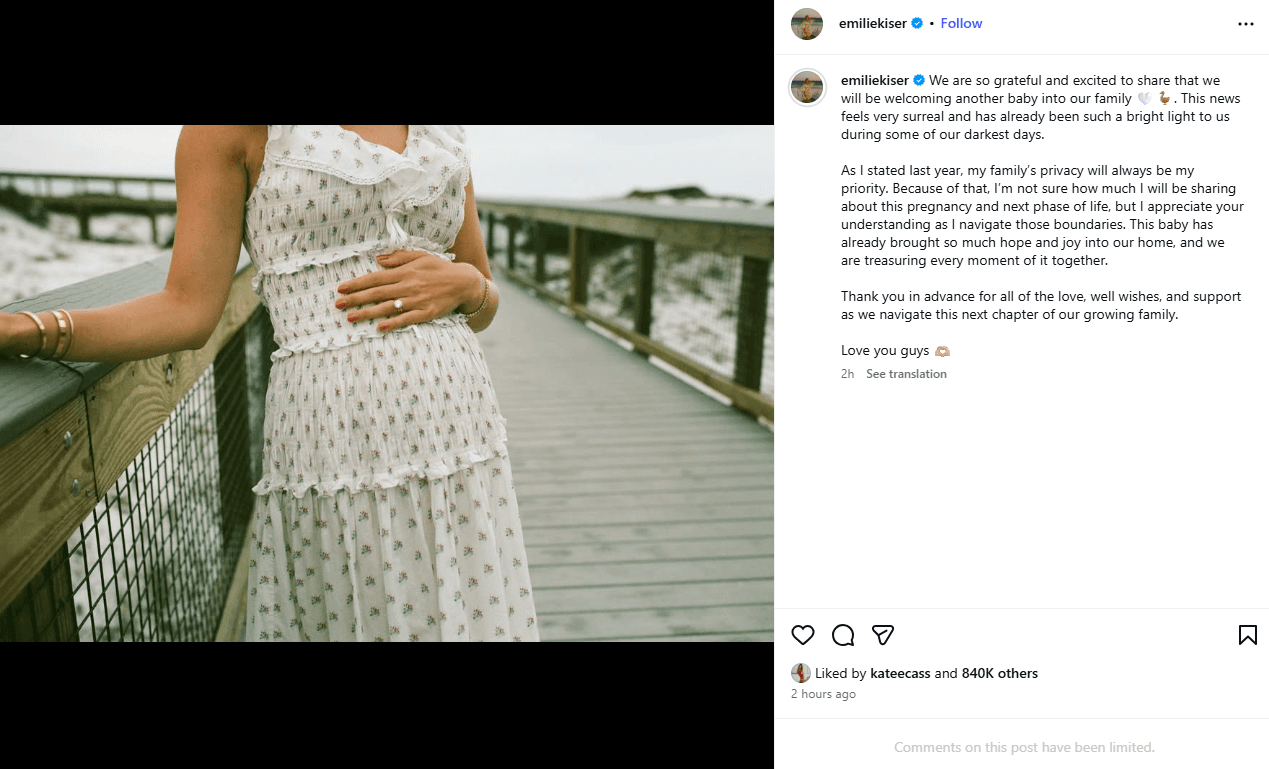 Emilie Kiser está embarazada, a poco más de un año de la muerte de su hijo Trigg.
