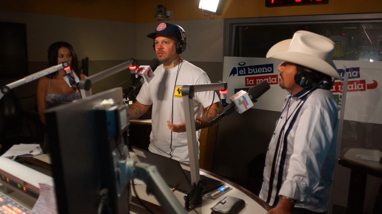 En fotos: Así fue la entrevista de Residente en 'El Bueno, La Mala y El Feo'.