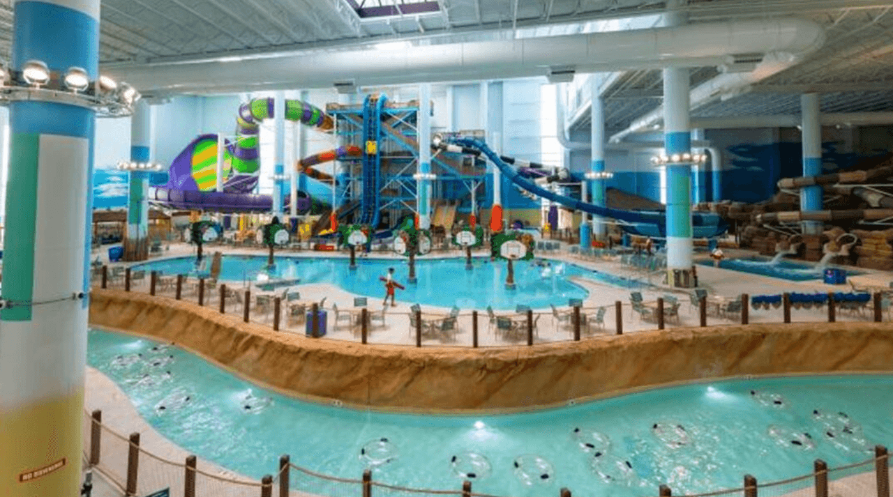 Así luce el parque acuático cubierto más grande de Estados Unidos (y queda en Texas)