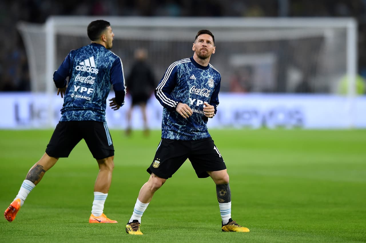 Con el boleto asegurado a Qatar 2022 desde el año pasado, Argentina recibía a Venezuela en La Bombonera para jugar un partido de mero trámite.