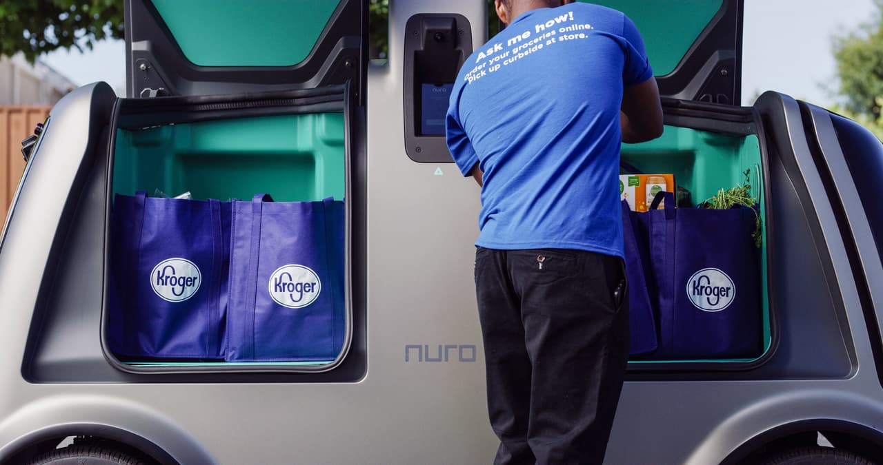 El tamaño de estos vehículos es parecido al de un carrito de golf.