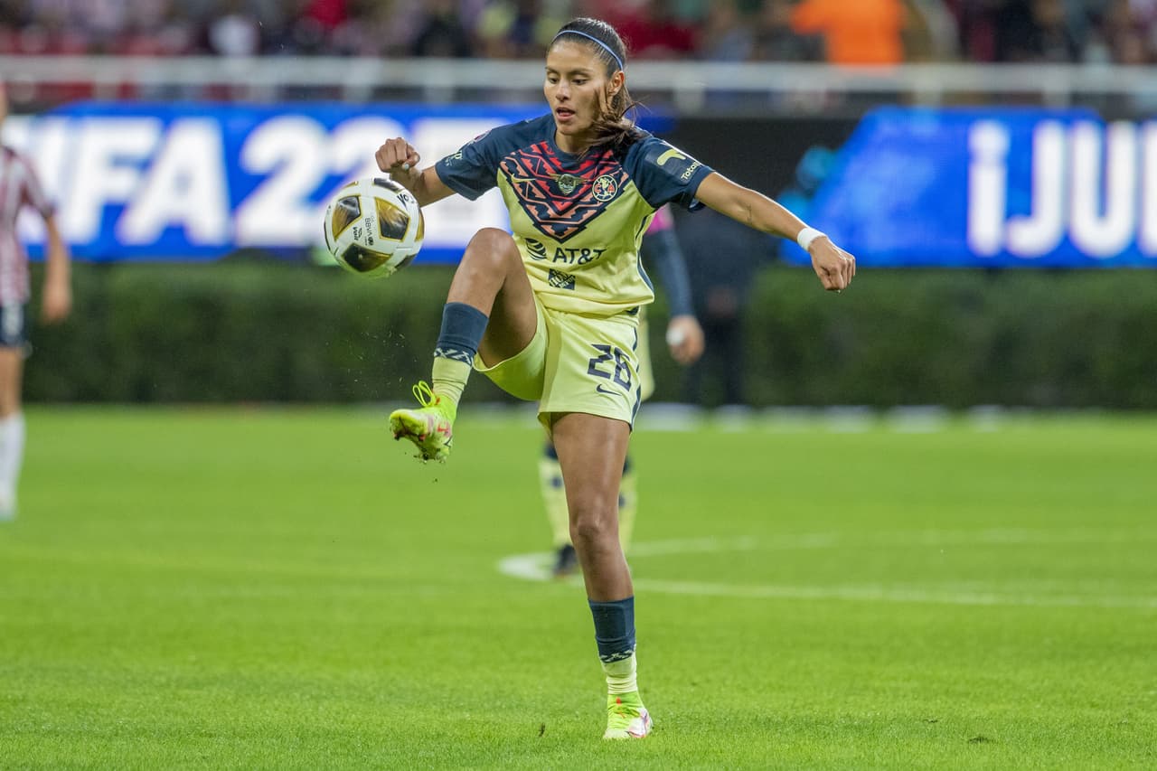 during the game Guadalajara vs America, corresponding to Quarterfinal second leg round match of Torneo Apertura Grita Mexico A21 of the Liga BBVA MX Femenil, at Akron Stadium, on December 06, 2021. 
<br>
<br> durante el partido Guadalajara vs America, correspondiente al partido de vuelta de Cuartos de Final del Torneo Apertura Grita Mexico A21 de la Liga BBVA MX Femenil, en el Estadio Akron, el 06 de diciembre de 2021.