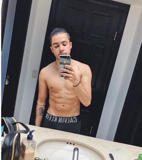 Actualmente, Bautista se encuentra realizando la gira 
<b>‘Reset tour’</b> en distintas ciudades de México en donde presenta parte de su repertorio musical que incluye su más reciente éxito ‘Ay!’.
<br>