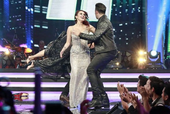 Ahora intercambiaron parejas...