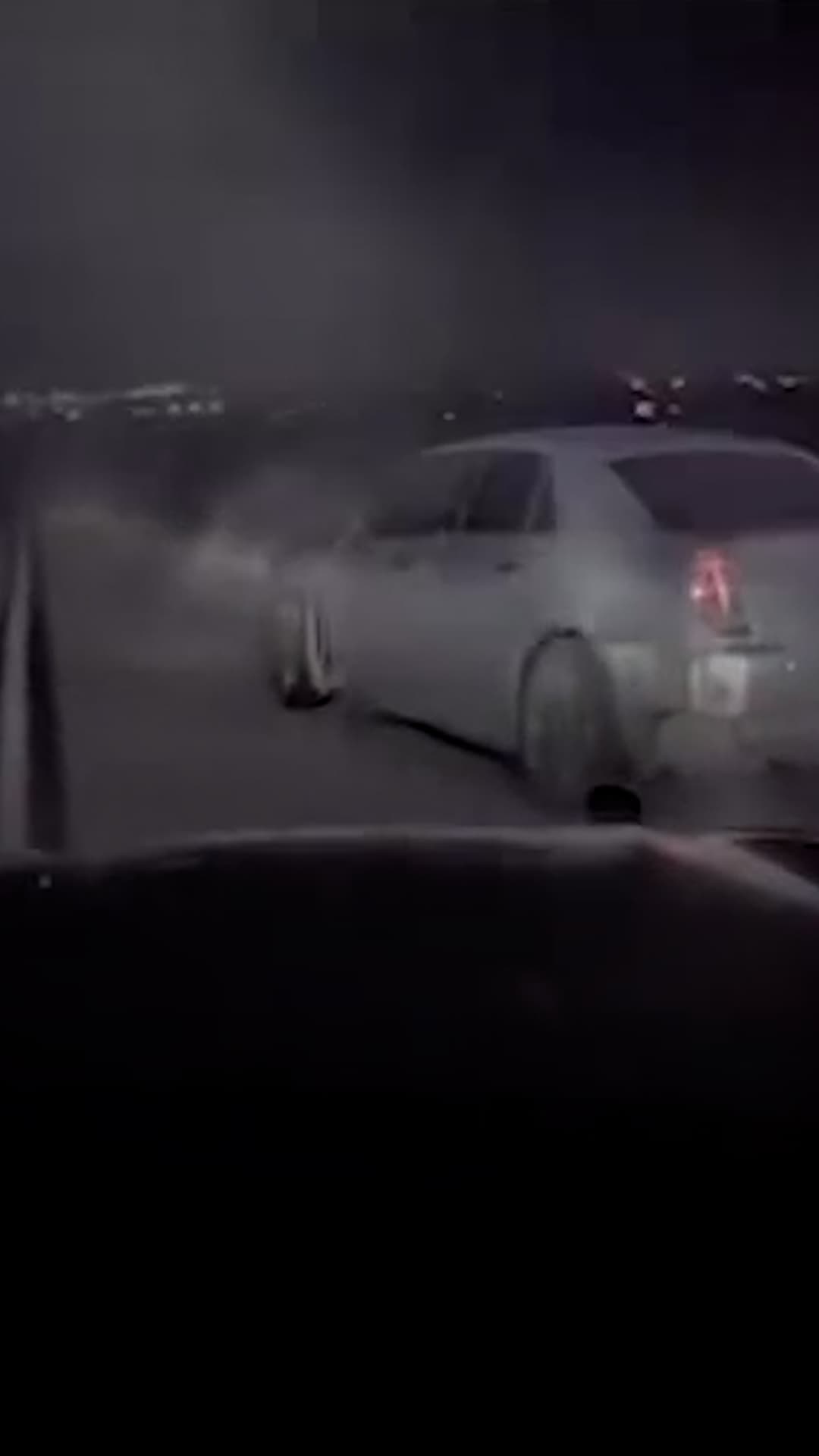 Persecución por una infracción de tránsito termina dentro de la pista del aeropuerto de San Antonio