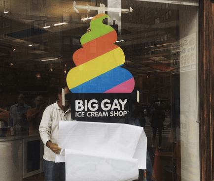 Big Gay Ice Cream Shop (@biggayicecream). ¿Puede el Salt Caramel Ice Cream ser así de irresistible?
