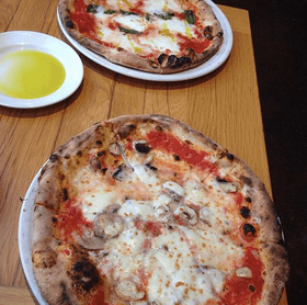 Eataly (@eatalyusa). Por varios lados de la ciudad, un festín para los instagrameros hambrientos.