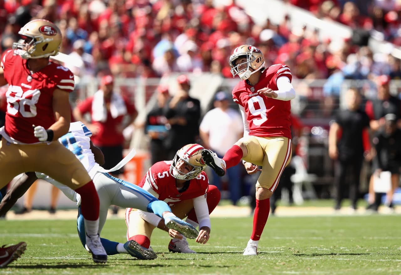 Si dos personas buscan acudir al juego, tendrán que desembolsar un aproximado de 1,000 dólares, ya que algunas plataformas piden una compra mínima de un par de boletos.