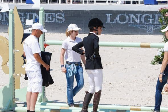 Las de Carlota gritaban a los cuatro vientos que estuvo fuerte el azotón.