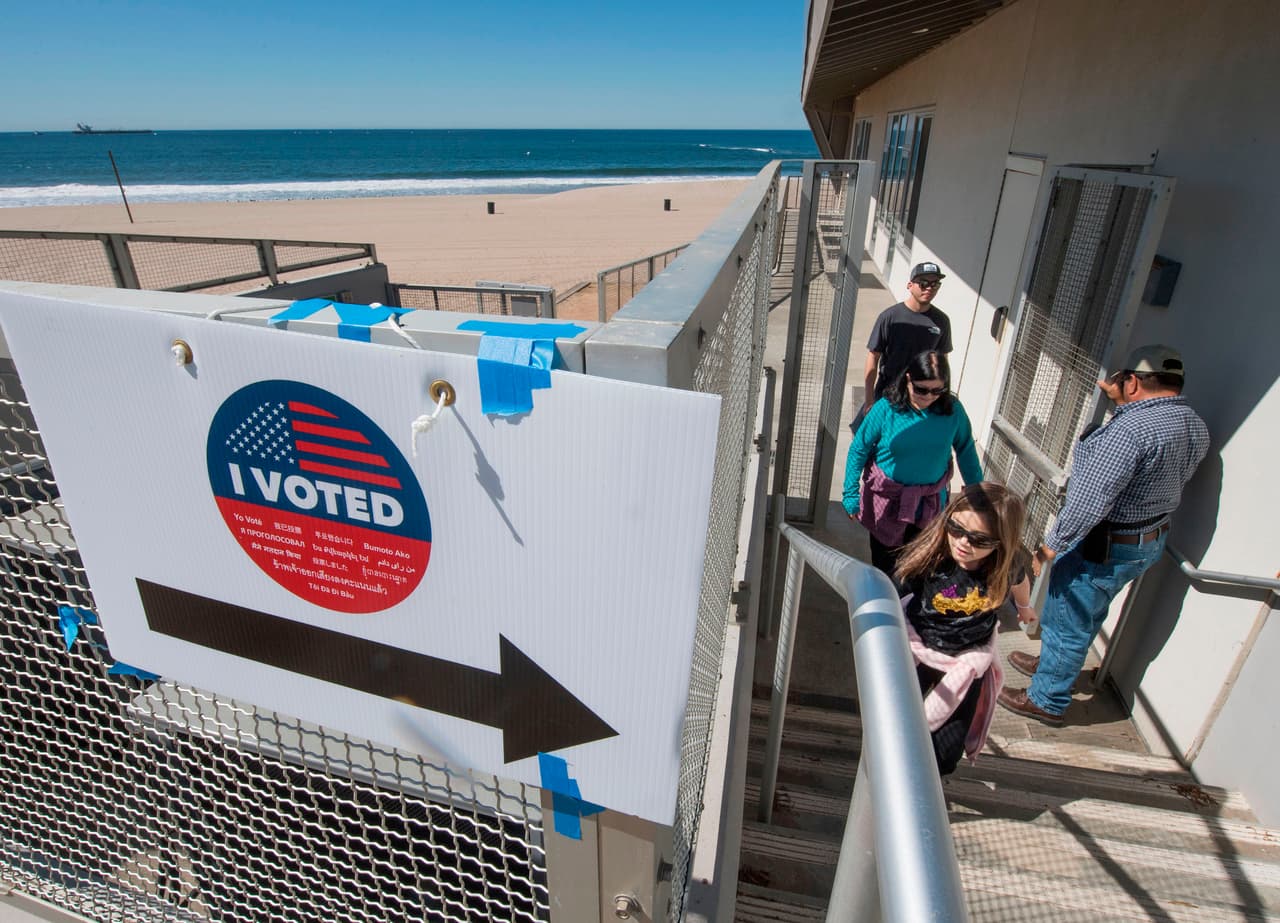 Grupo conservador critica el desarrollo de las elecciones en California