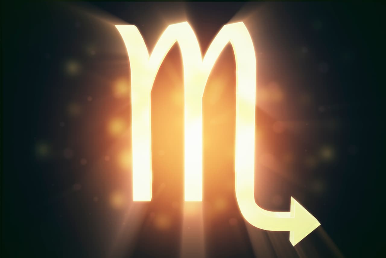 <b>ESCORPIÓN</b>
<br>
<b>El dinero fluirá por diferentes vías</b>
<br>Es un ciclo astral significativo para ti. Lo que ahora se te está presentando tómalo como un regalo que te da la vida y al cual tienes derecho a disfrutar plenamente. Si te avisan de un nuevo empleo o la posibilidad de promoción dentro de tu empresa no vaciles y acepta esa nueva responsabilidad.