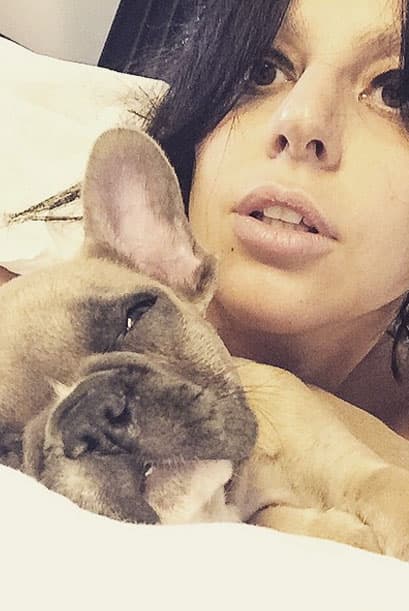 Koji y Asia son los dos amores de la intérprete de Judas, quien se ha dedicado a presumirlos cuantas veces puede.