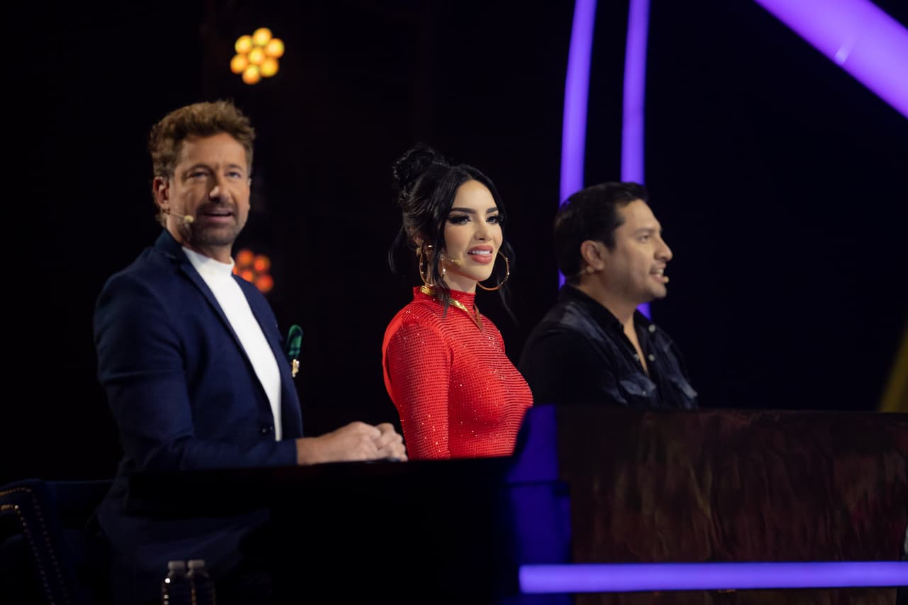 La consejera Kim Loaiza se convirtió en 'La Chica de Rojo' en la tercera gala.