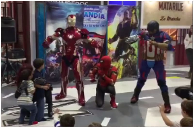 En 2019 los pequeños celebraron su quinto cumpleaños con un festejo temático de superhéroes.