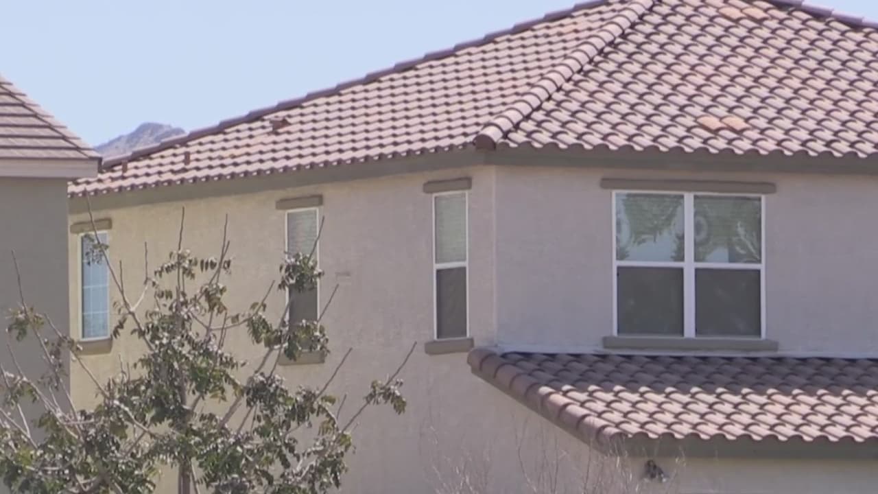 Una llamada al 911 lleva a ICE a un arresto de más de 30 indocumentados