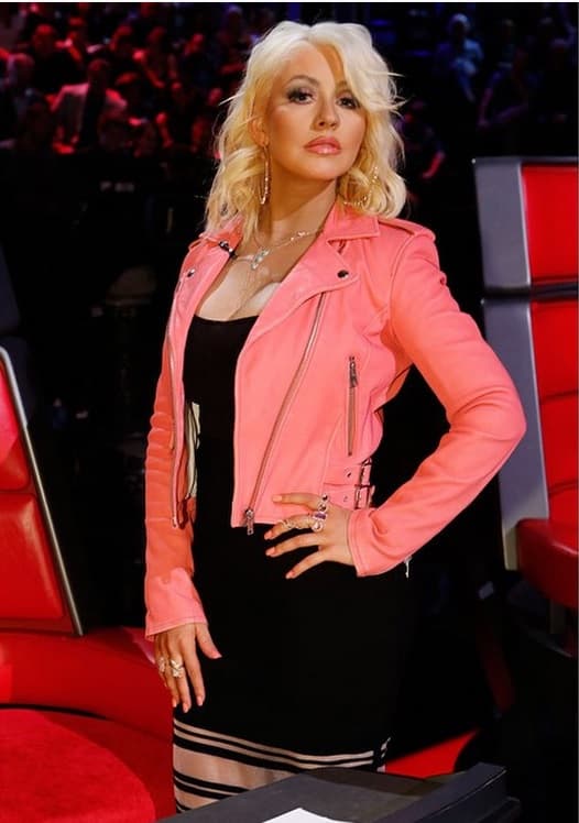 Christina Aguilera es regida bajo este signo que se caracteriza por ser optimista y espontáneo.