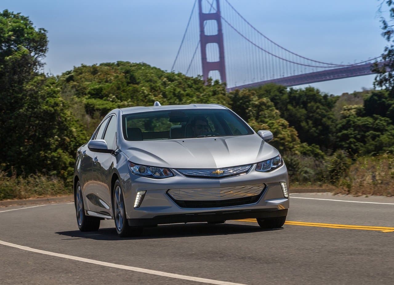 <h3 class="cms-H3-H3">10. Chevrolet Volt </h3>
<br>Depreciación promedio después de cinco años: 68.1%
<br>Precio sugerido al consumidor en 2014: $34,995
<br>Valor promedio actual: $11,200