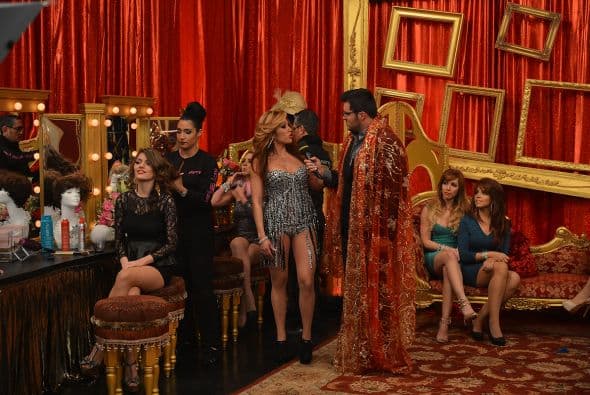 Paul no se quitó su capa en ningún momento, ¿Tendrá algún significado especial?