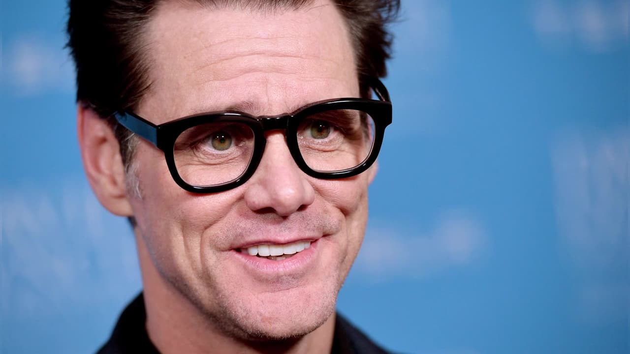“Me faltabas tú”: Jim Carrey se mete en problemas por avances a reportera en medio de entrevista