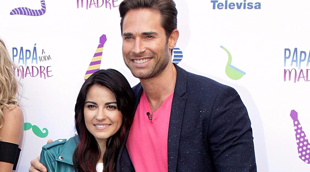 "[...] Es un profesional que ha trabajado muchísimo para estar en donde está. Creo que es el protagonista número uno de las telenovelas", puntualizó.