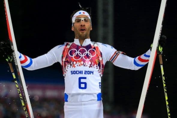 El francés Fourcade mide 1.83 m (6 ft 0 in) y tiene 25 años.