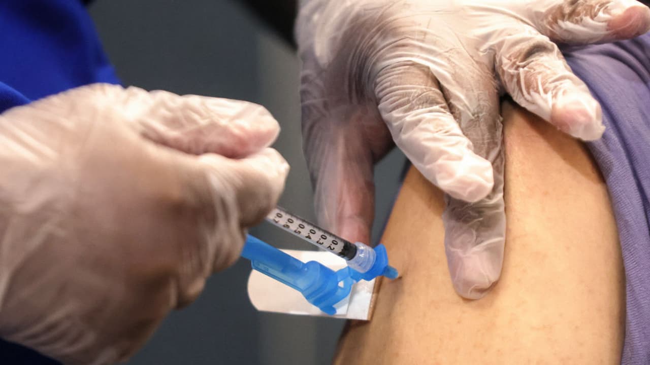 Walgreens lanza clínicas móviles para administrar vacunas covid-19 sin cita previa