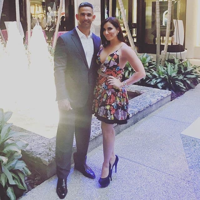 Laura Posada, esposa del ex receptor de los New York Yankees, Jorge Posada, y life coach, trabajará con las bellas para que puedan alcanzar el equilibrio más deseado en mente, cuerpo y alma. Laura, autora de tres libros, combina todo su conocimiento y experiencia para proporcionar las herramientas necesarias para tener éxito.