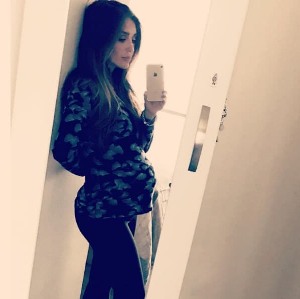 En agosto de 2016 la pareja dio a conocer que se encontraba esperando a su primer hijo.