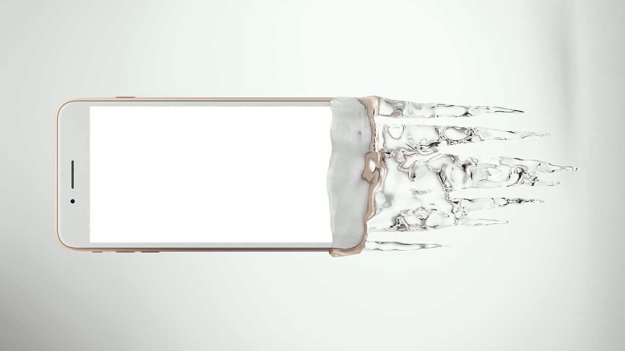 <h3 class="cms-H3-H3"><b>Teléfonos celulares </b></h3>
<br>
<br>Los componentes y los circuitos de los 
<i>smartphones</i> de hoy en día no deberían sufrir daños significativos a temperaturas gélidas. Sin embargo, las baterías de iones de litio que utilizan son sumamente susceptibles a daños a bajas temperaturas. Es por este motivo que los fabricantes recomiendan no operar los teléfonos a temperaturas menores a los 32 grados Fahrenheit (0 grados centígrados) y no exponerlos a temperaturas menores a los -4 grados Fahrenheit (-20 grados centígrados).
<br>
<br>Las baterías de iones de litio pueden dejar de funcionar a temperaturas gélidas, pero como los animales que invernan pueden despertarse. Sin embargo, cada vez que esto ocurre su capacidad se verá mermada considerablemente.