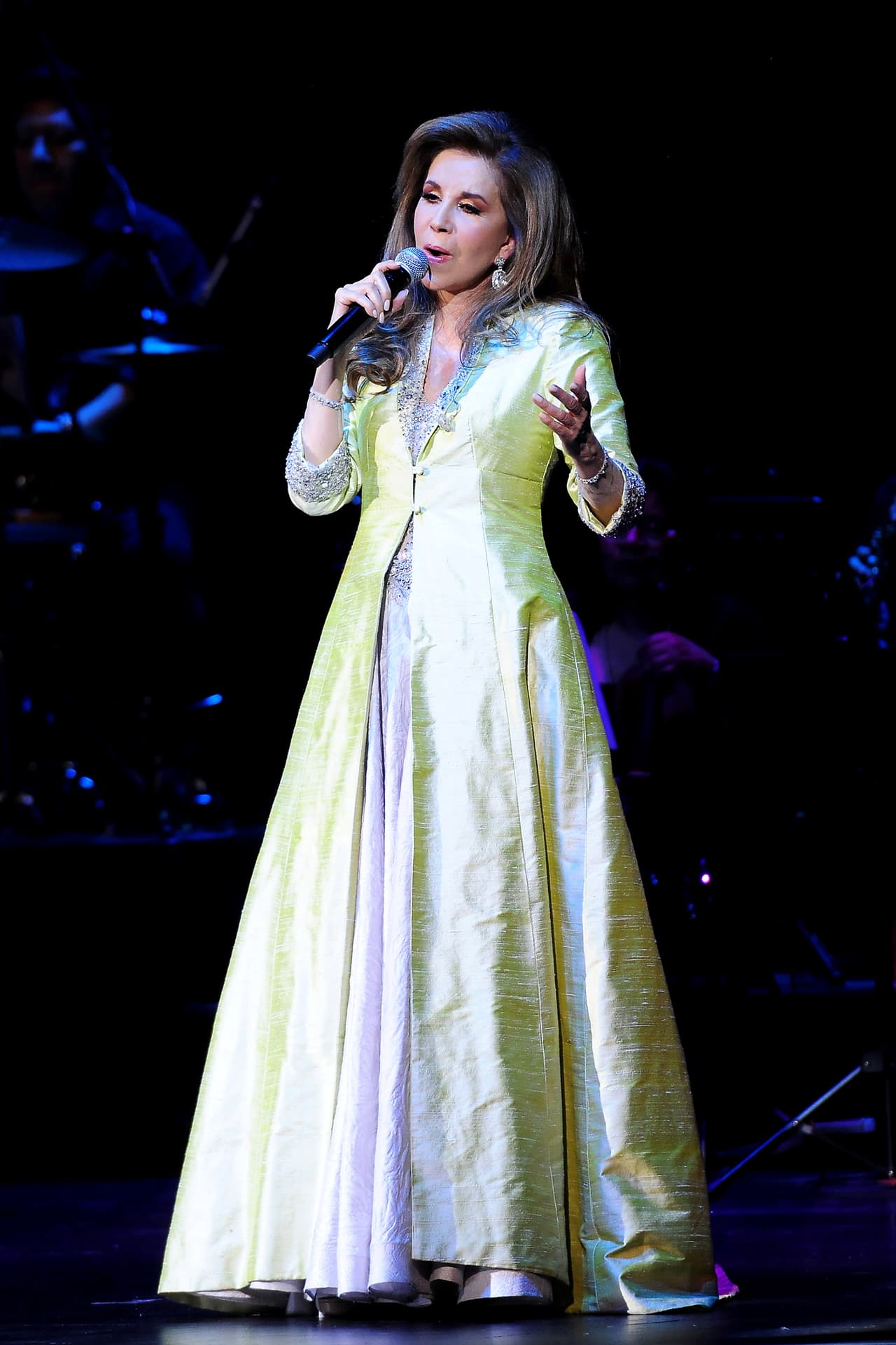 Mencionó que ese motor es 
<b><a href="https://www.univision.com/shows/hoy/guadalupe-pineda-esta-orgullosa-de-representar-a-mexico" target="_blank">"la fortaleza" </a></b>que le da su madre para seguir adelante y dijo que, aunque es triste entender que ella ya no está, ha aceptado su muerte. 
<br>