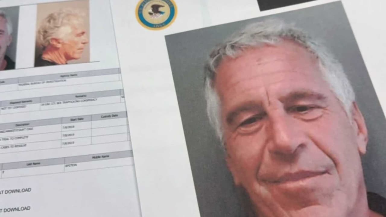 Revelan supuesta nota de suicidio de Jeffrey Epstein, permaneció oculta siete años