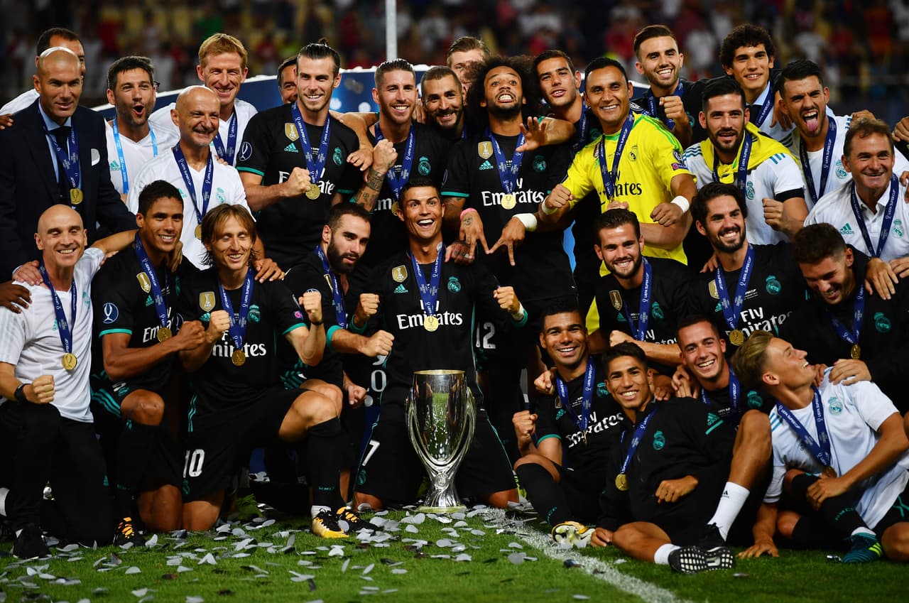 El trofeo que levantó hace poco fue la Supercopa de la UEFA 2017, a la cual accedió por ser campeón de la Champions League.