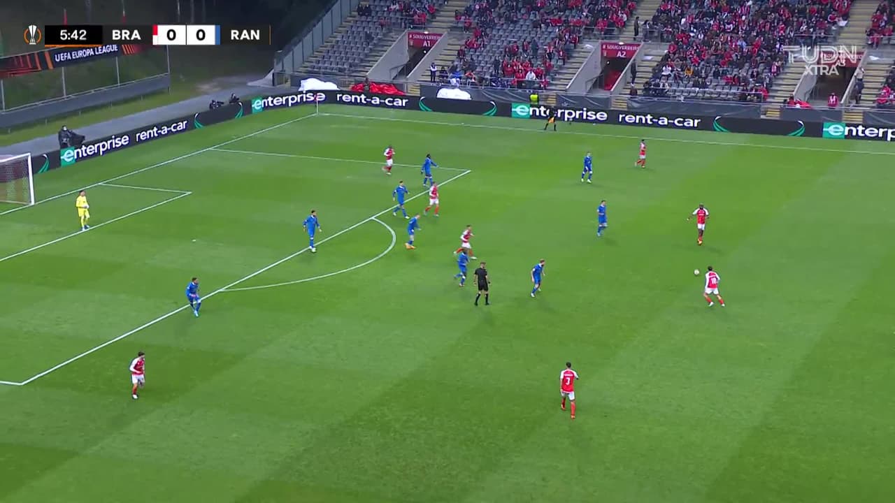 ¡TIRO ATAJADO! disparo por André Horta.