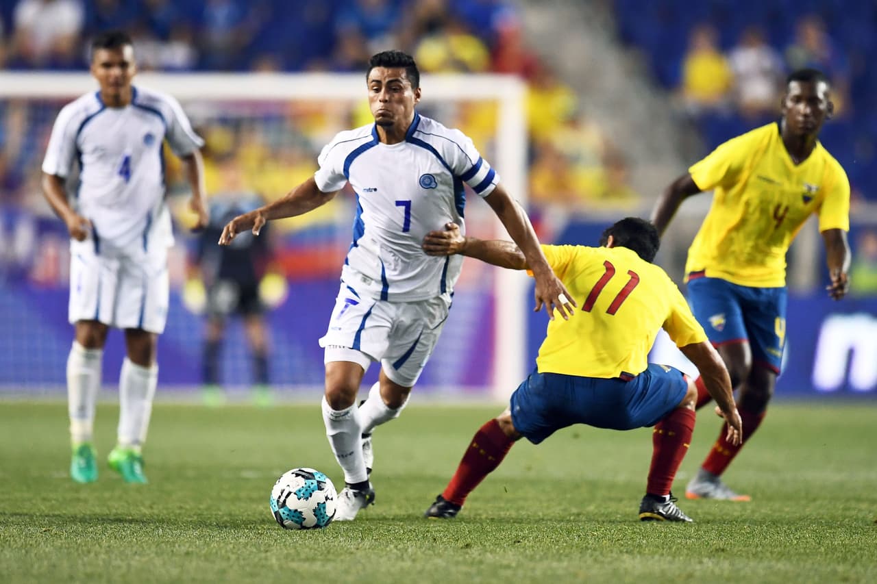 Prensa salvadoreña ve un panorama "gris" para la selección en la Copa Oro