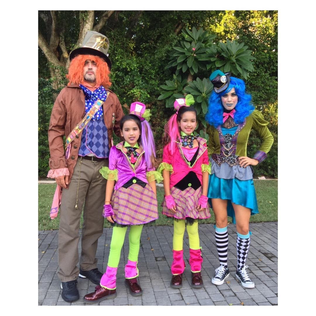 Usar disfraces coordinados es la clave de la familia Peraza Martínez.