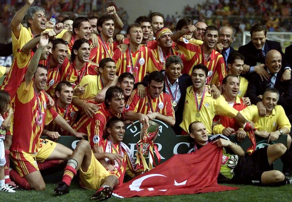 Fue hasta el 2012 que la final se disputa en una ciudad diferente cada año.