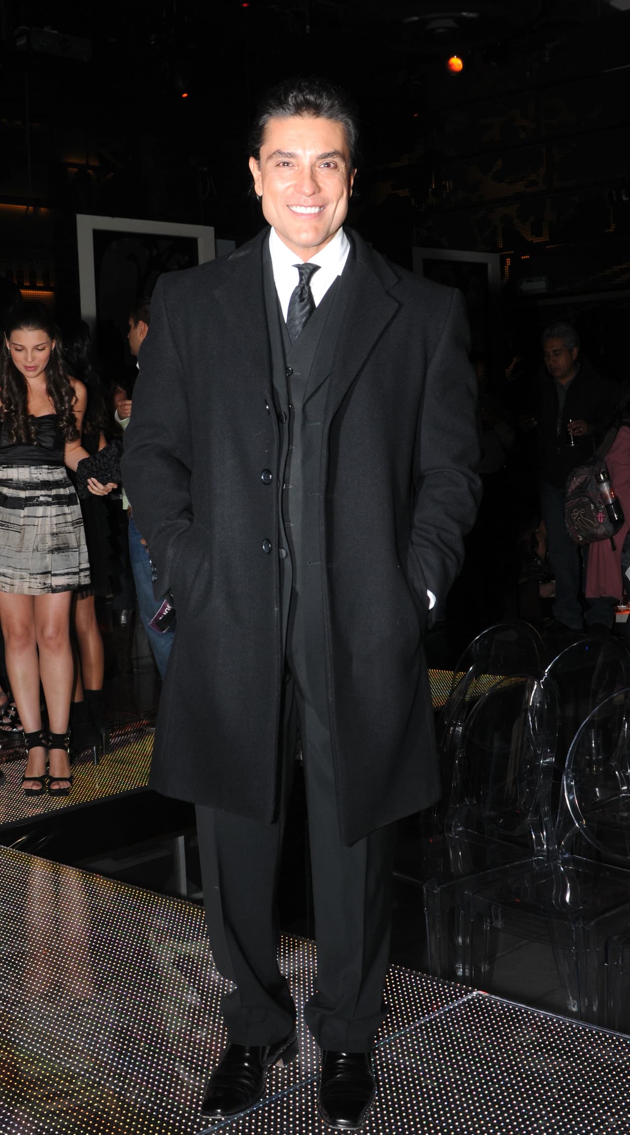 Tras haberse alejado de los foros de televisión se dedicó a producir películas indepencdientes, actividad que todavía ejerce.