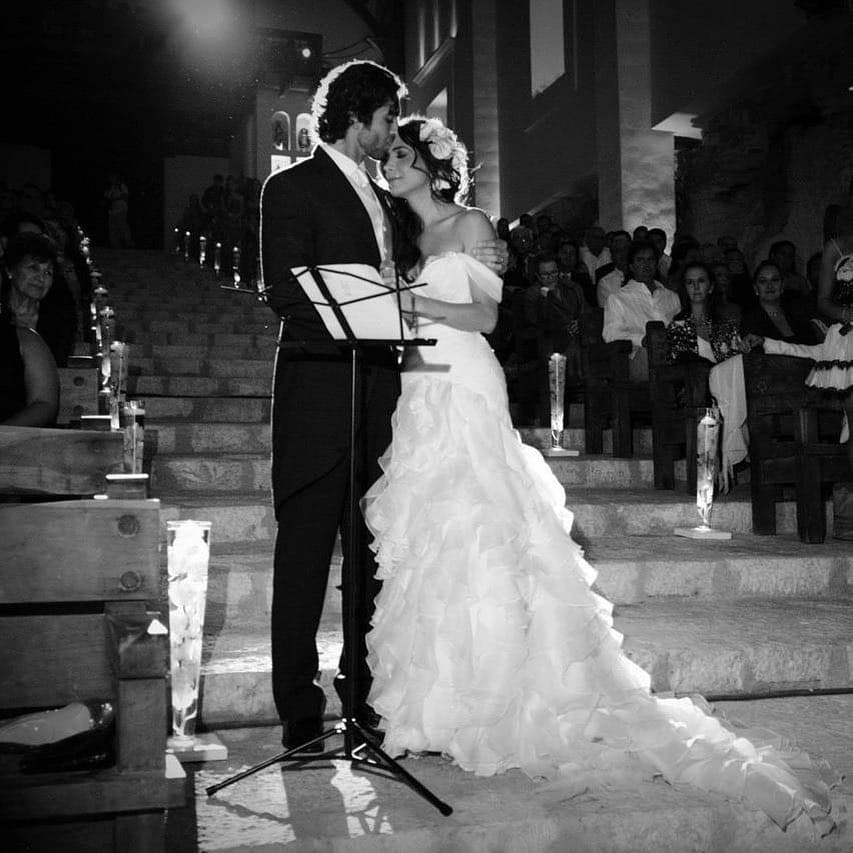 Paty Manterola se casó con el músico californiano Forrest Kolb en 2010.