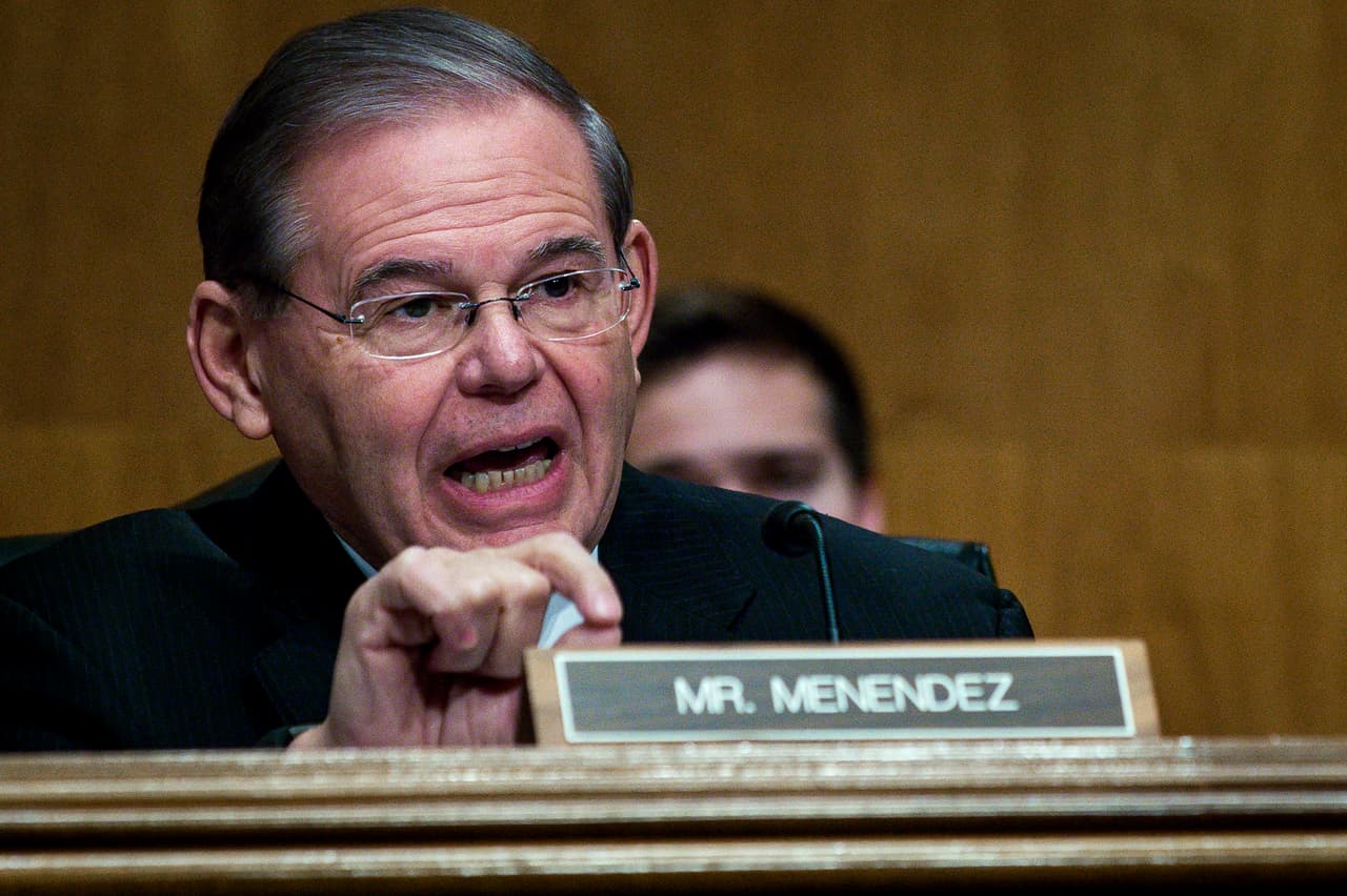 El Departamento de Justicia se retracta y decide no enjuiciar de nuevo al senador demócrata Bob Menéndez