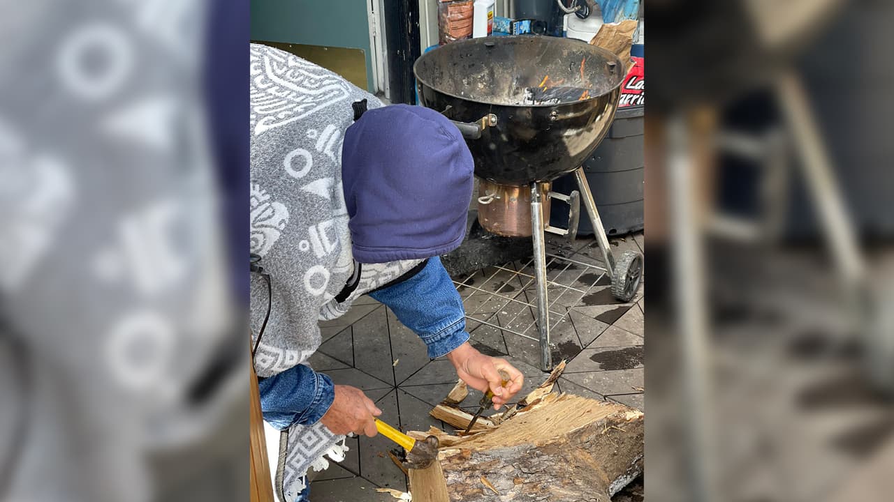 Otra de las difíciles situaciones es que no acudieron a tiempo a comprar a los supermercados y muchos ya están cerrados o no tienen productos.