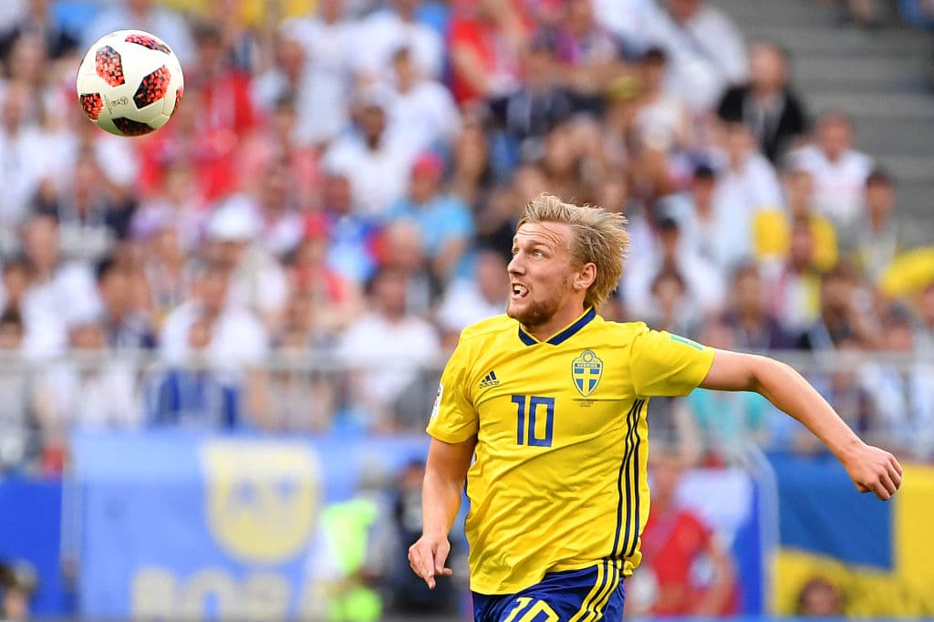Emil Forsberg estuvo lejos de ser la figura del partido e incluso fue sustituido al minuto 20 del segundo tiempo.